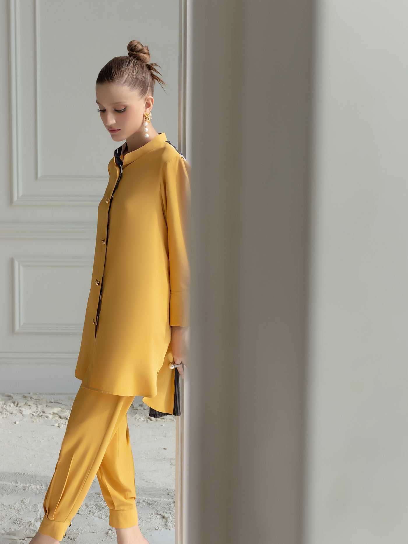 https://i0.wp.com/iqa.design/wp-content/uploads/2023/09/Ella-Mustard-1.jpg?fit=1920%2C2560&ssl=1