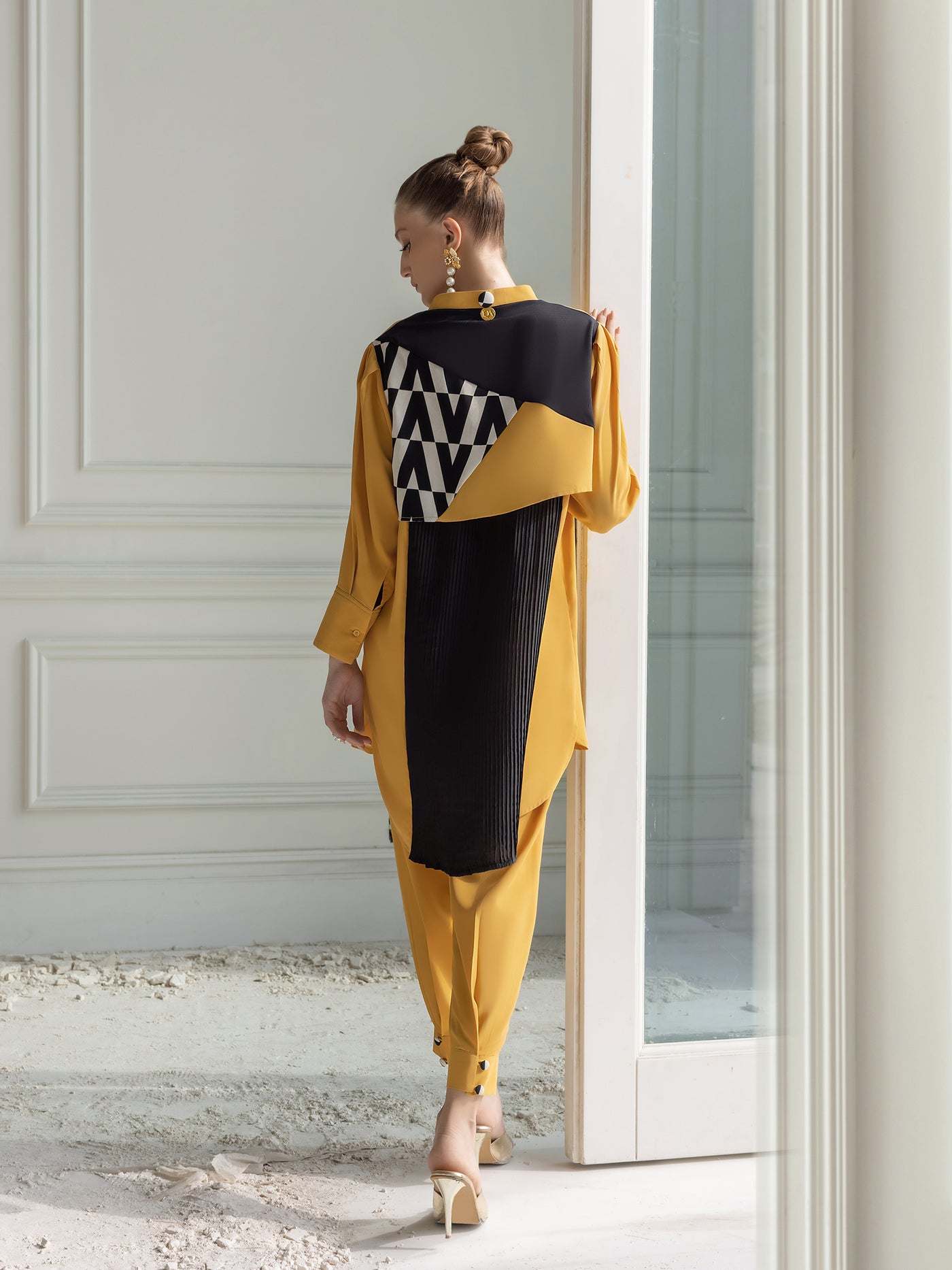 https://i0.wp.com/iqa.design/wp-content/uploads/2023/09/Ella-Mustard-2.jpg?fit=1920%2C2560&ssl=1