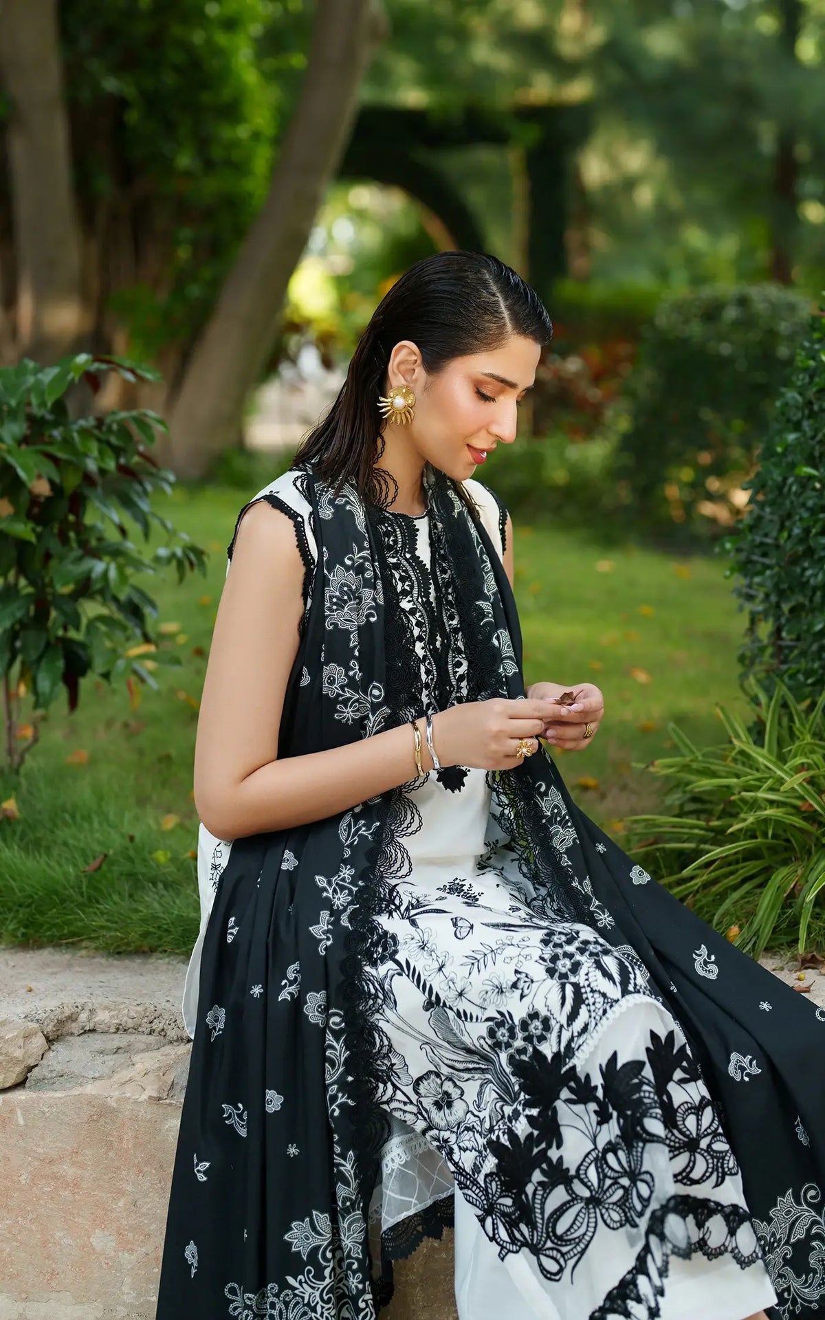 Ember Glow-MWL25-03 | 3pcs Embroidered Unstitched Winter