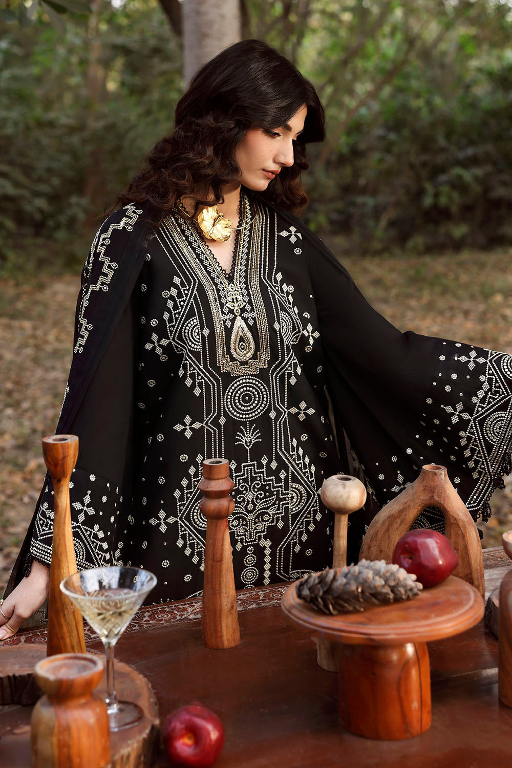 3 Piece Embroidered Lawn Suit with Embroidered Chiffon Dupatta