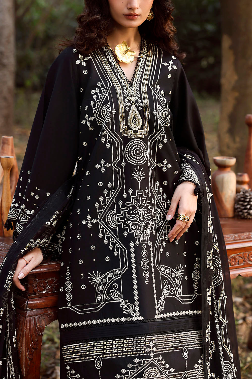 3 Piece Embroidered Lawn Suit with Embroidered Chiffon Dupatta