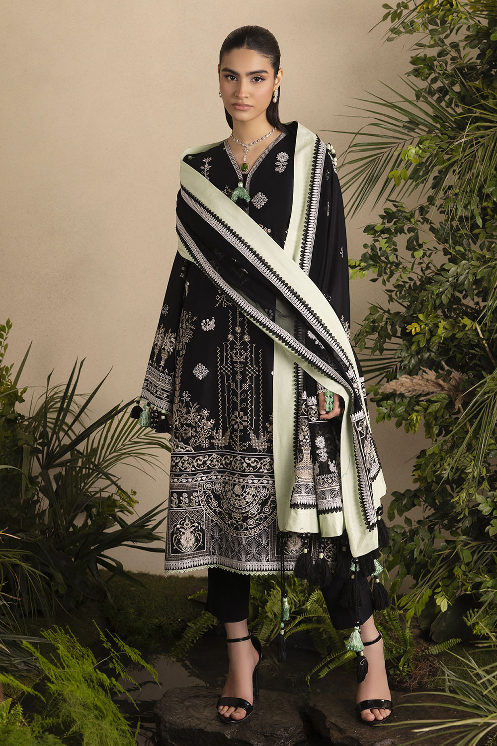 3 Piece Embroidered Lawn Suit with Embroidered Chiffon Dupatta