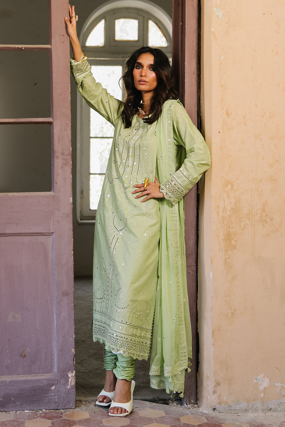 https://cdn.shopify.com/s/files/1/0706/3253/8159/files/Embroidered-Chiffon-Dupatta-Embroidered-Lawn-Shirt-Dyed-Trouser-Gulahmed-PM-62065-Side.jpg?v=1777625613