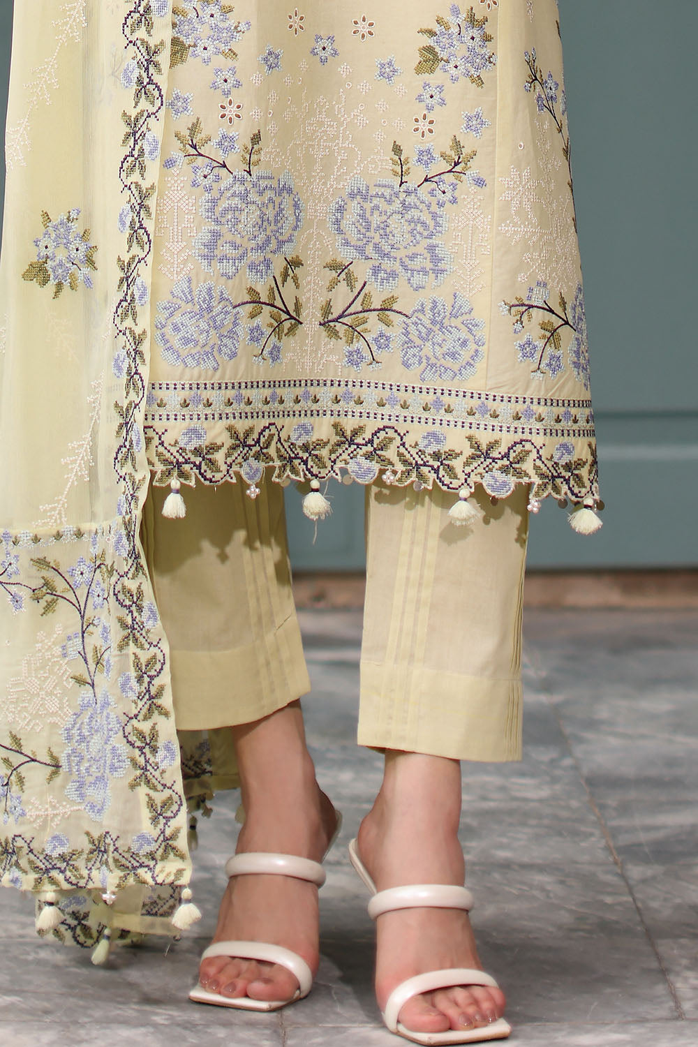 Gul Ahmed - 3 Piece Embroidered Lawn Suit with Chiffon Dupatta