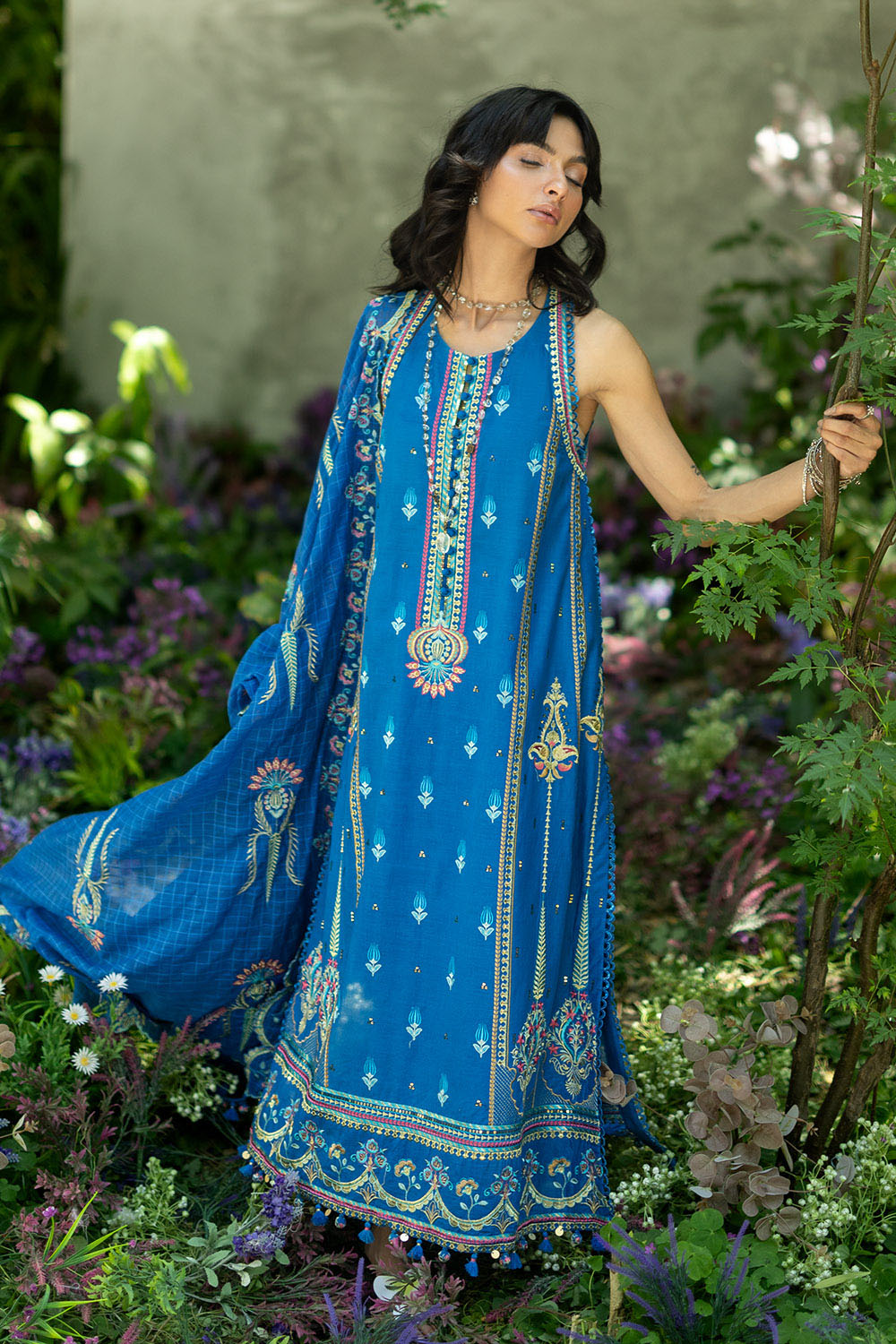3 Piece Embroidered Lawn Suit with Embroidered Organza Borders and Embroidered Paper Cotton Dupatta