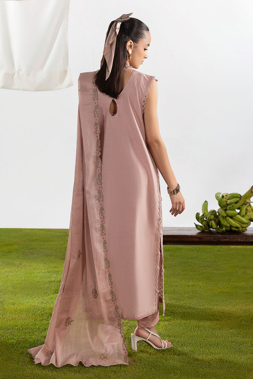 3 Piece Embroidered Lawn Suit with Embroidered Denting Dupatta
