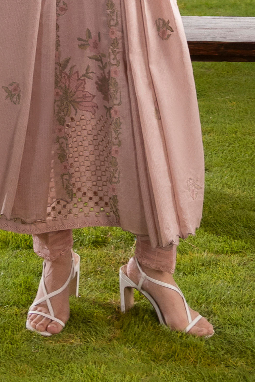 3 Piece Embroidered Lawn Suit with Embroidered Denting Dupatta