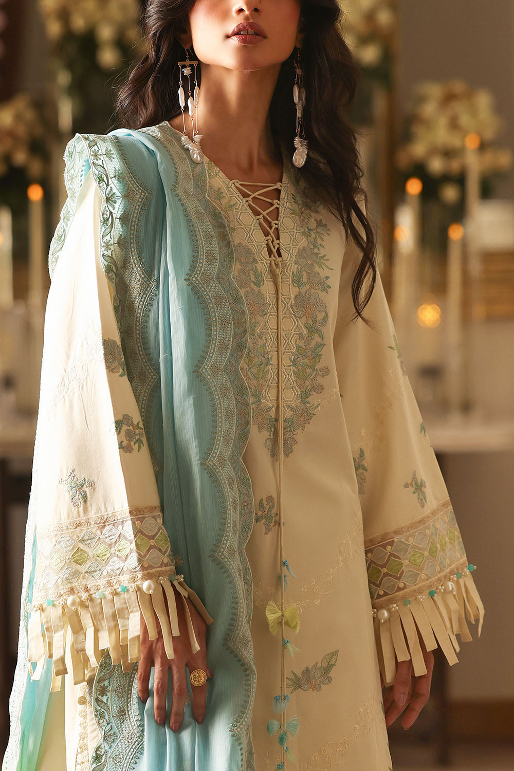 3 Piece Embroidered Lawn Suit with Organza Borders and Embroidered Printed Denting Lawn Dupatta