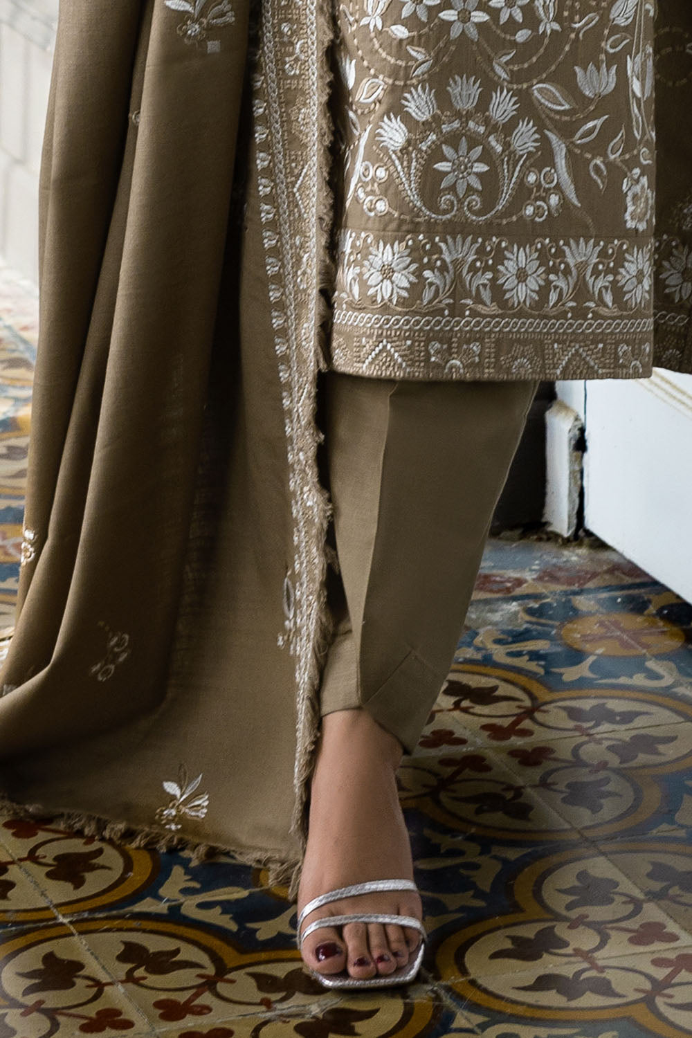 3 Piece Embroidered Khaddar Suit With Dupatta