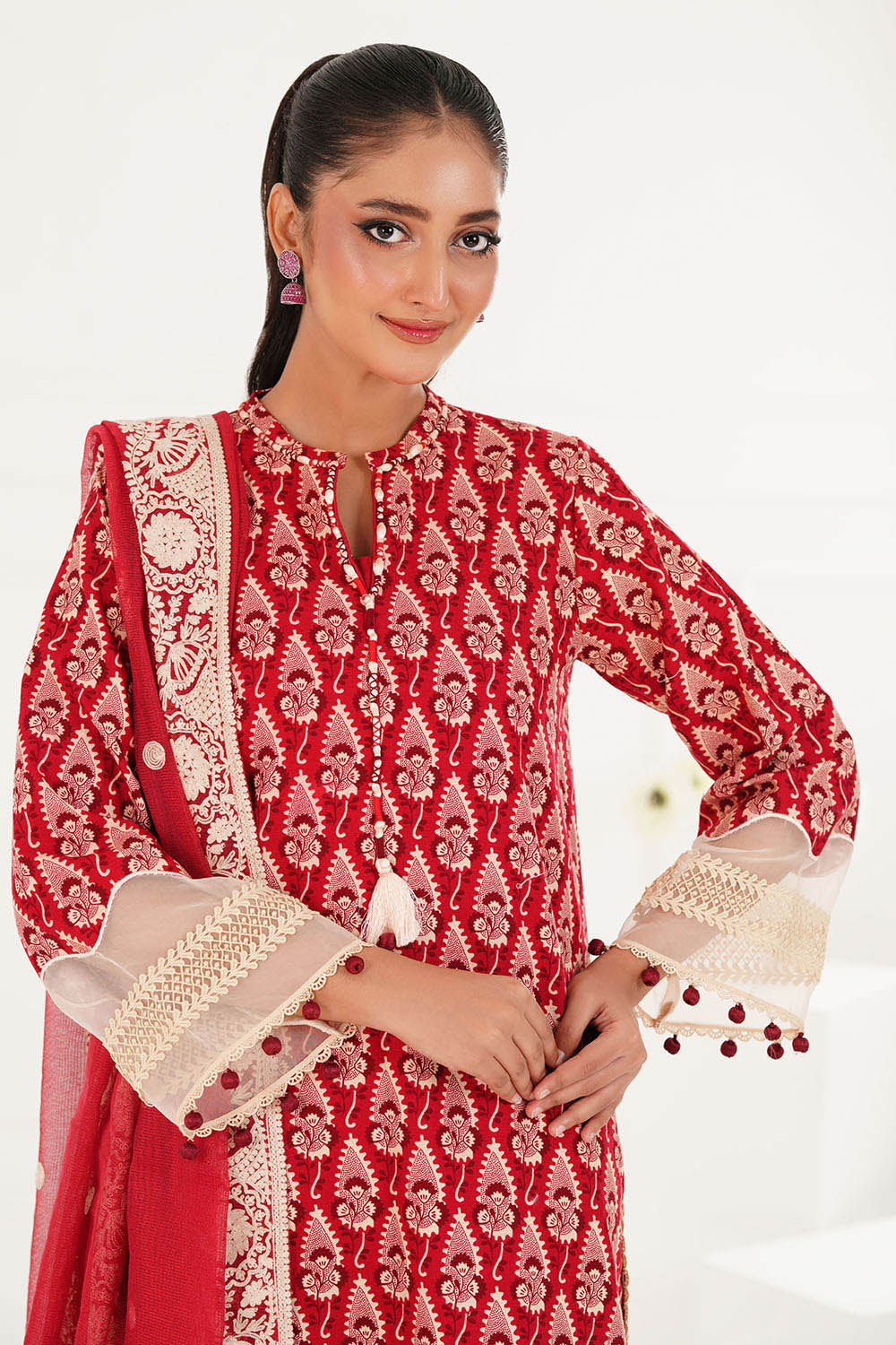 3 Piece Embroidered Khaddar Suit With Net Dupatta