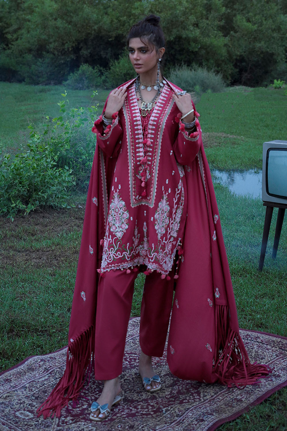 3 Piece Embroidered Pashmina Suit with Embroidered Pashmina Dupatta