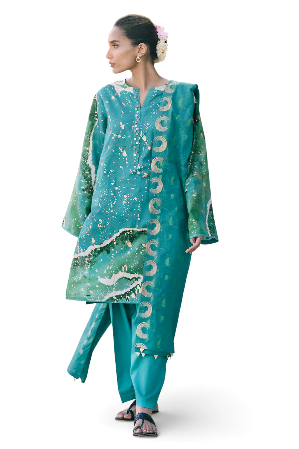 3 Piece Gold Printed Lawn Suit with Embroidered Lacquer Printed Dupatta