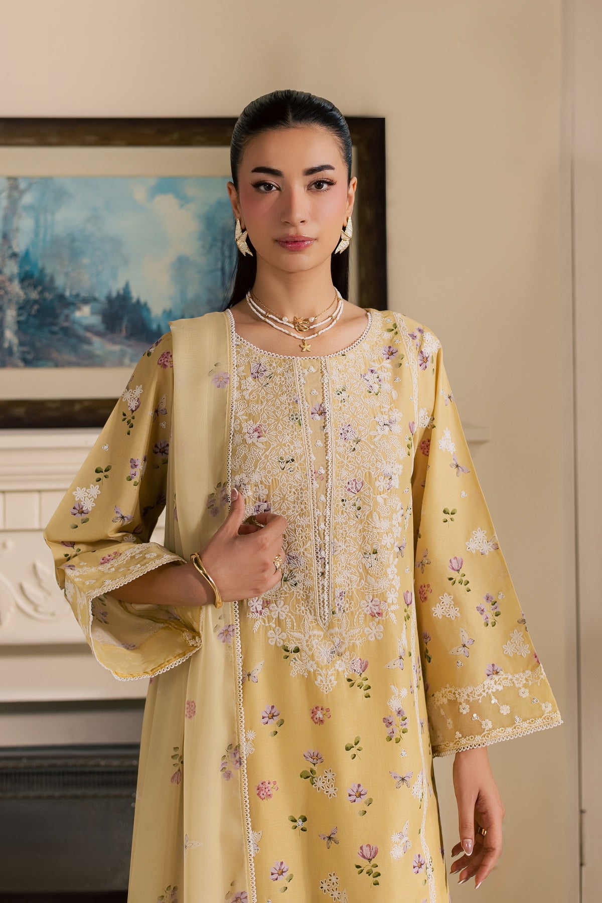 Eyrna 3Pc - Luxury Embroidered Lawn