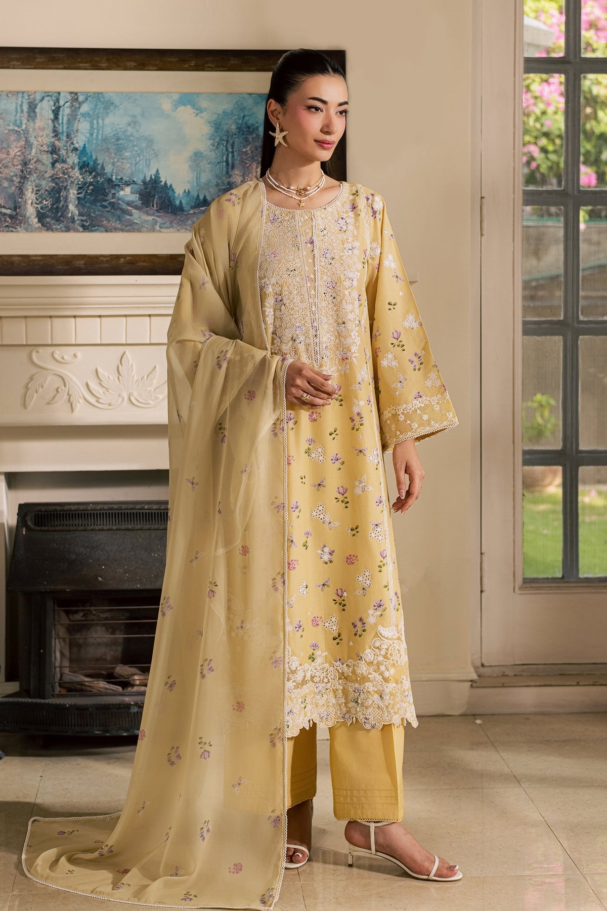 Eyrna 3Pc - Luxury Embroidered Lawn