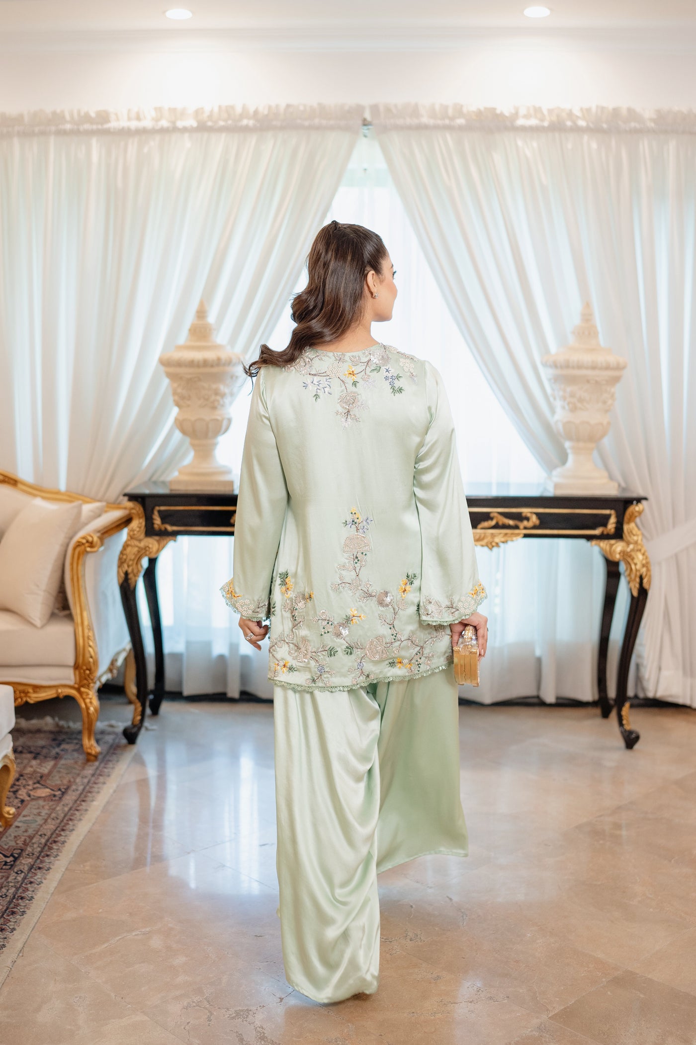 https://cdn.shopify.com/s/files/1/0793/0439/2987/files/F9E70332-F678-4C3B-9DCB-A317F8E7DCBE.jpg?v=1712702492