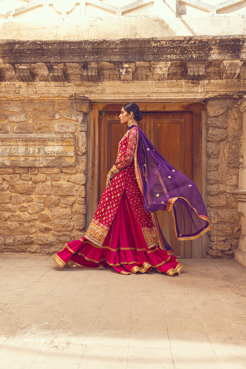 https://cdn.shopify.com/s/files/1/0412/9311/9639/products/FARISHAd.jpg?v=1755496506