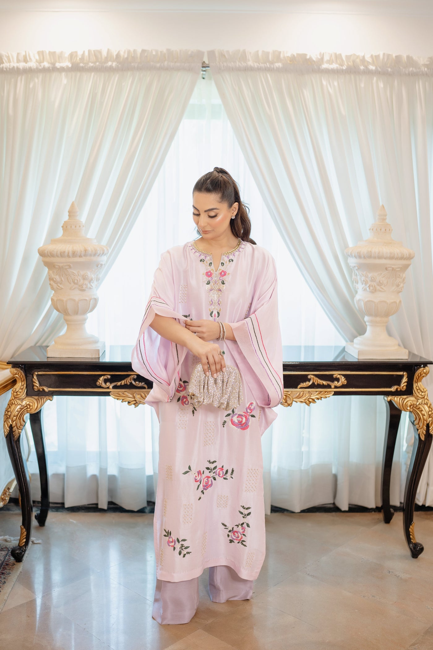 https://cdn.shopify.com/s/files/1/0793/0439/2987/files/FBB2A302-7F12-451B-8FD6-F7595D6D014A.jpg?v=1712704281