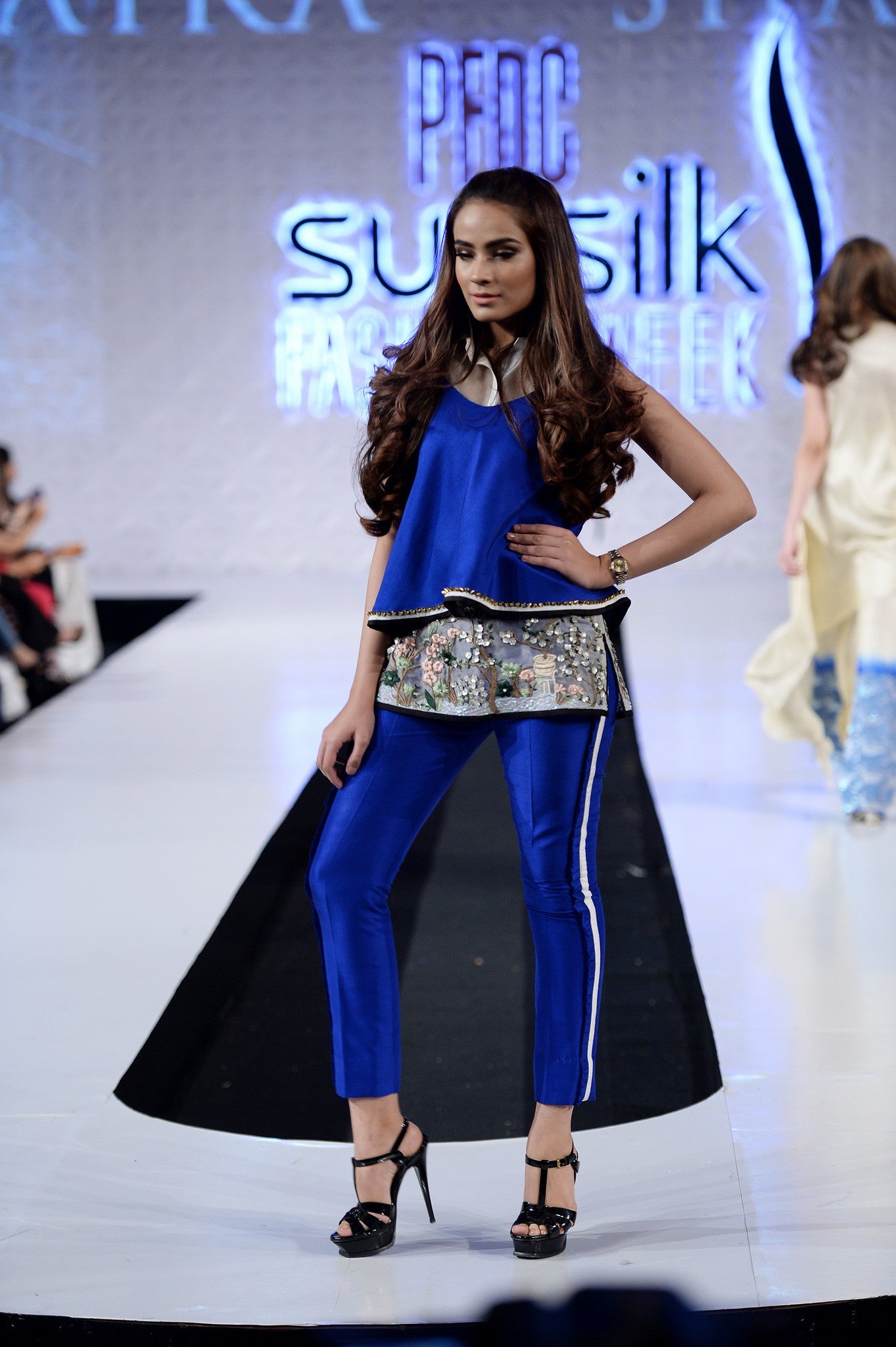 Saira Shakira