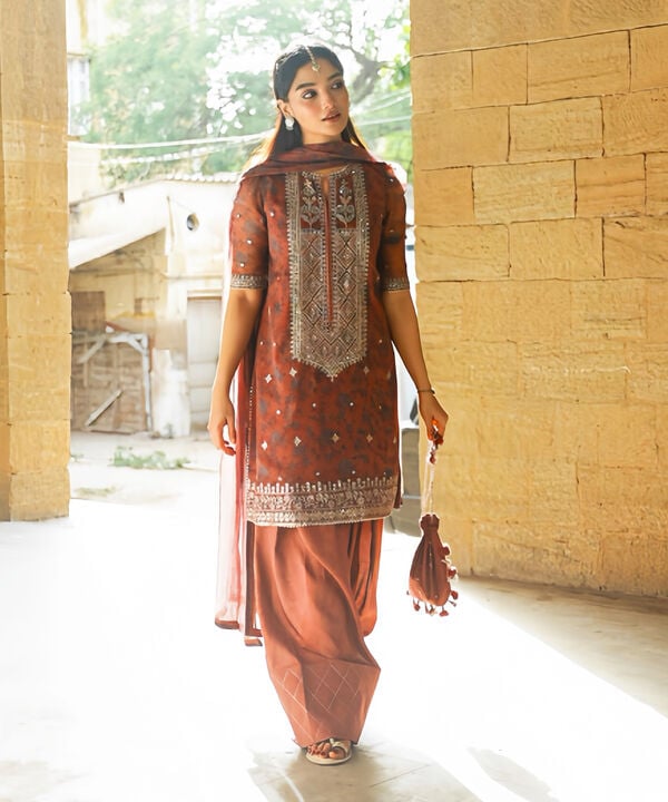 3 Piece - Embroidered Chiffon Suit