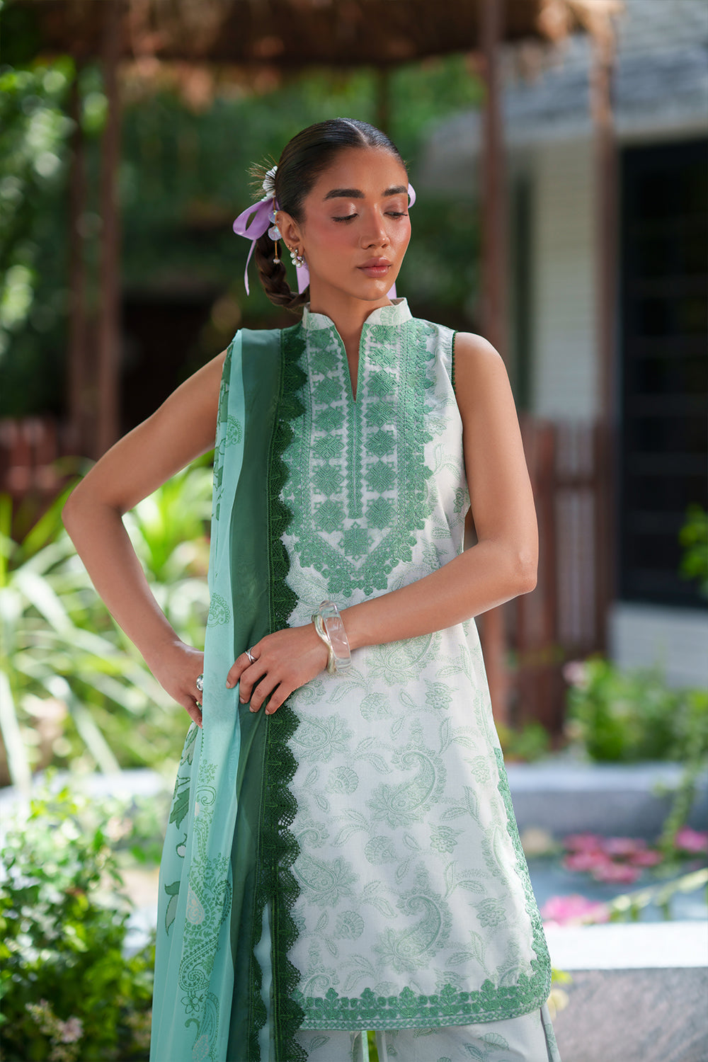 ZAREEN-B-SRL26-06
