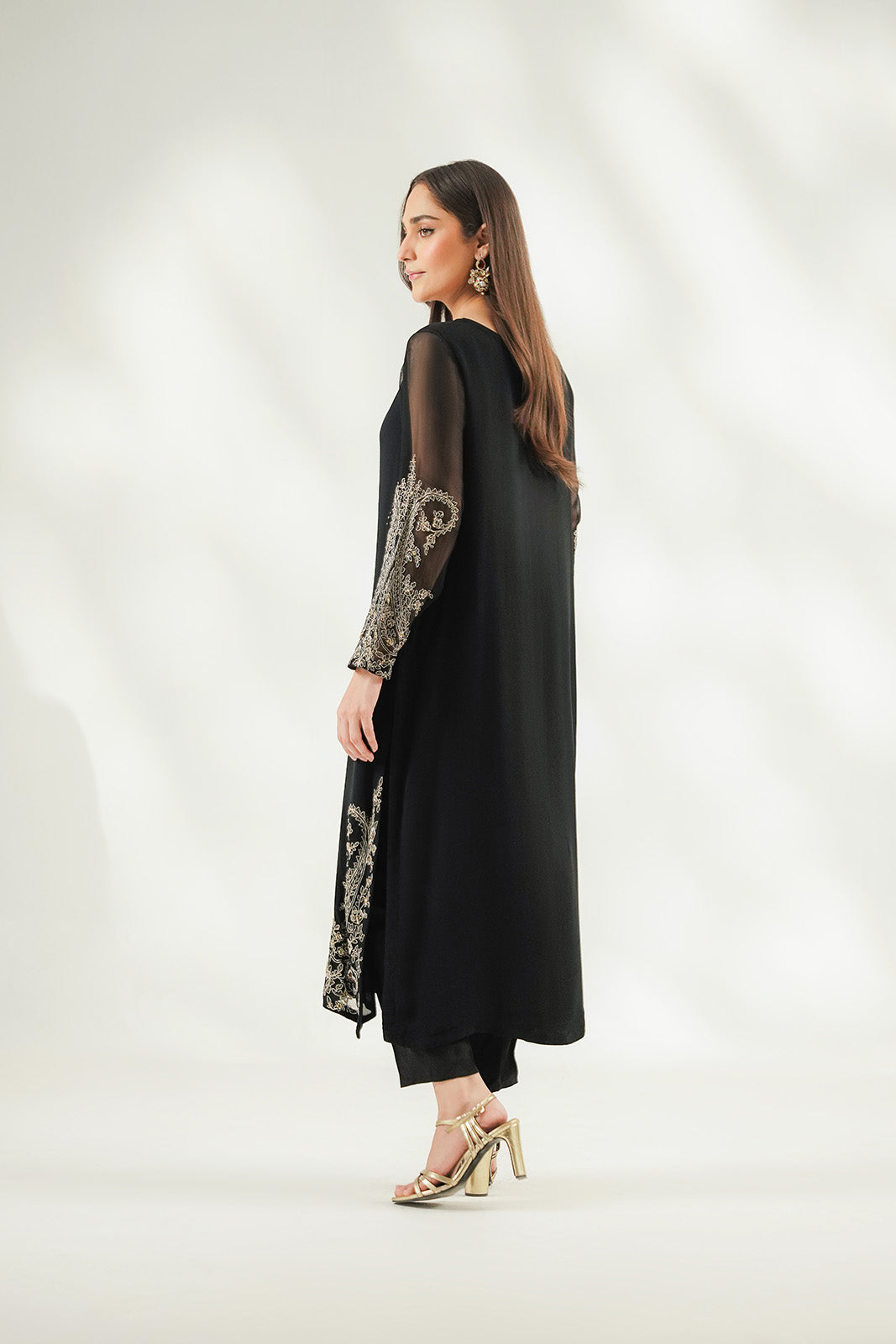 1 Piece Chiffon Embroidered Suit (FL0242)