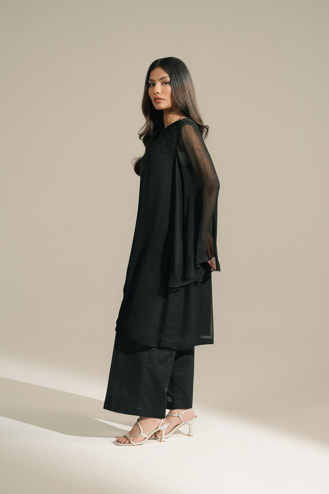 1 Piece Chiffon Embroidered Suit (FS0133)