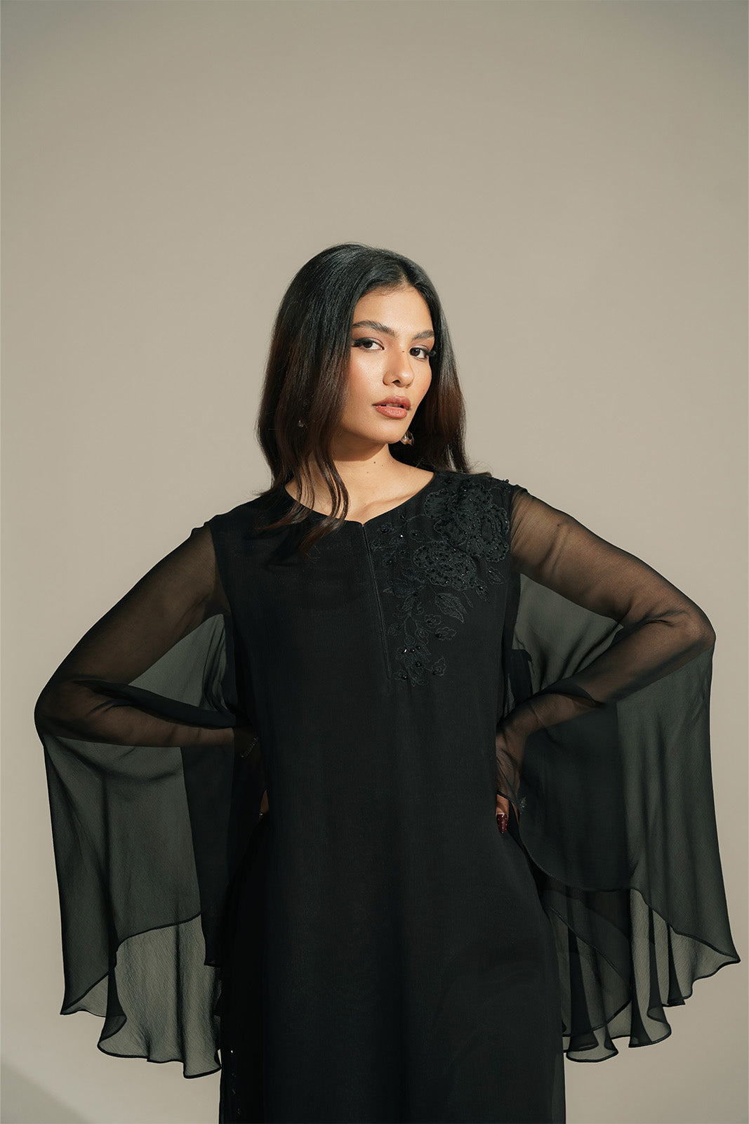 1 Piece Chiffon Embroidered Suit (FS0133)