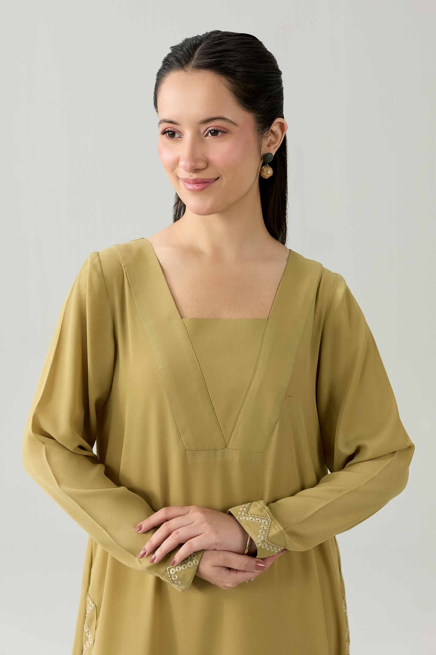 https://cdn.shopify.com/s/files/1/0534/2065/4791/files/FS26-11--_1.jpg?v=1780290773