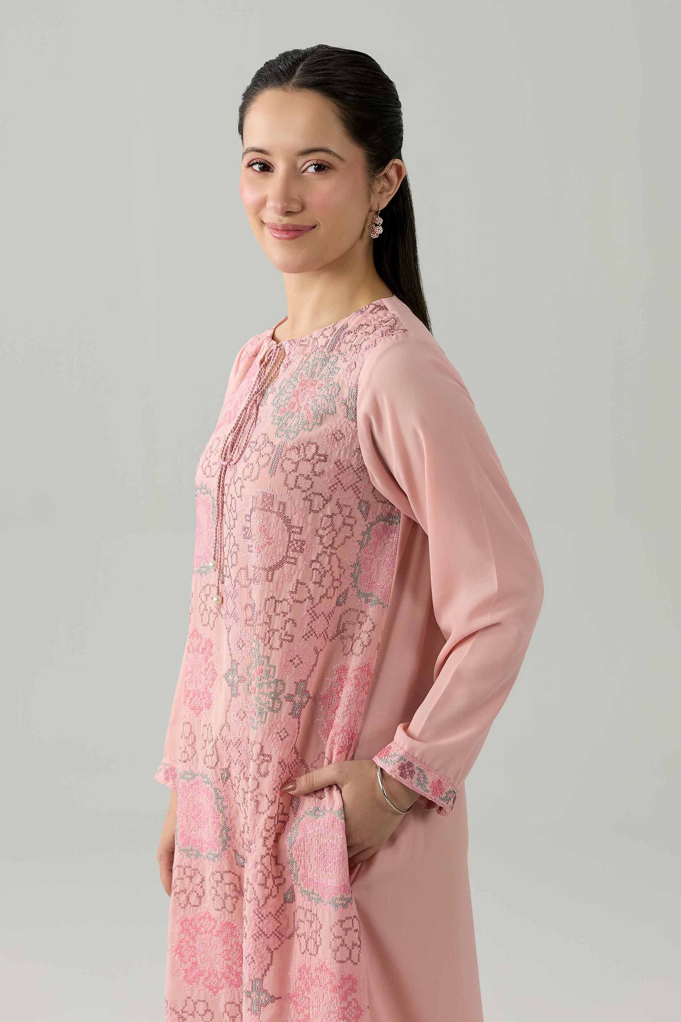 https://cdn.shopify.com/s/files/1/0534/2065/4791/files/FS26-12--_5.jpg?v=1780290948