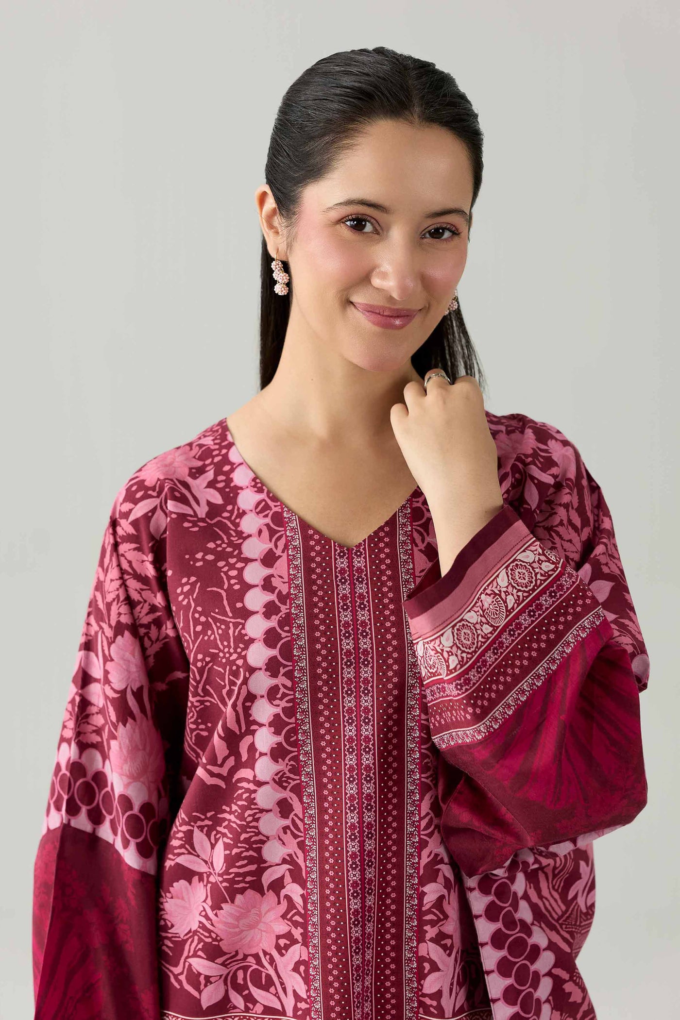 https://cdn.shopify.com/s/files/1/0534/2065/4791/files/FS26-27--_1.jpg?v=1780293243