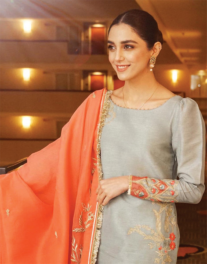 https://cdn.shopify.com/s/files/1/0262/2531/1795/products/FSS_0001_Fss-_0001_Seemaj.jpg?v=1591336787