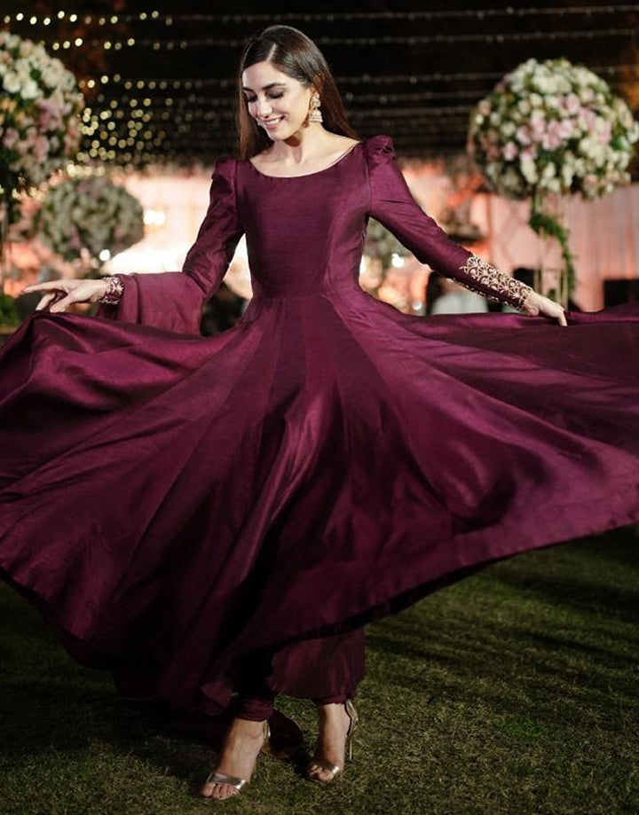 faiza saqlain