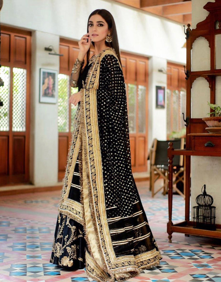 https://cdn.shopify.com/s/files/1/0262/2531/1795/products/FSS_0001_Zartaj-02_0004_Layer-0.jpg?v=1591337095