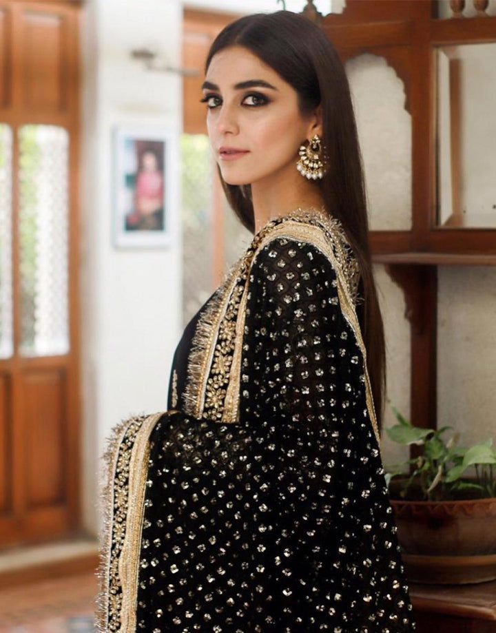 https://cdn.shopify.com/s/files/1/0262/2531/1795/products/FSS_0002_Zartaj-02_0003_Zartaj-05.jpg?v=1591337095