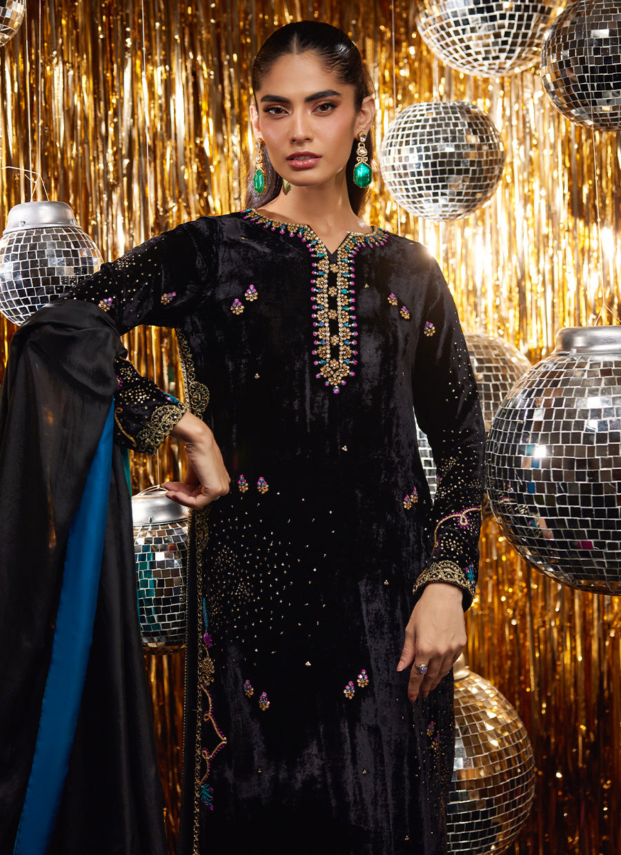 Masika Black Shirt And Dupatta - FTAVF25-18