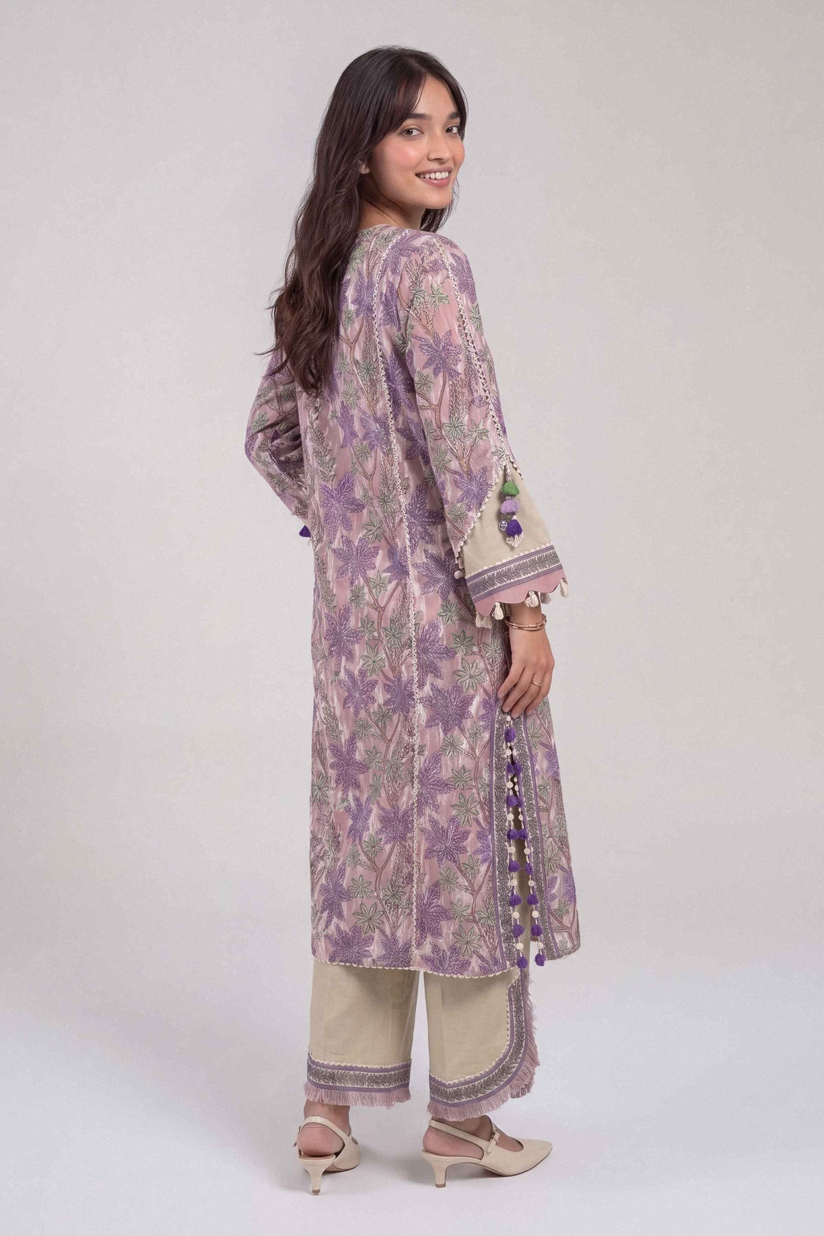 1 Piece - Dyed Loose Fabric - 42604022