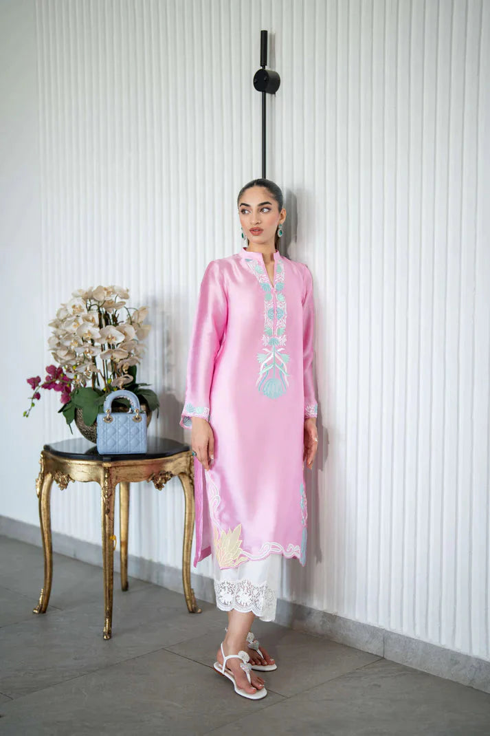 Heer by Alizay Saad