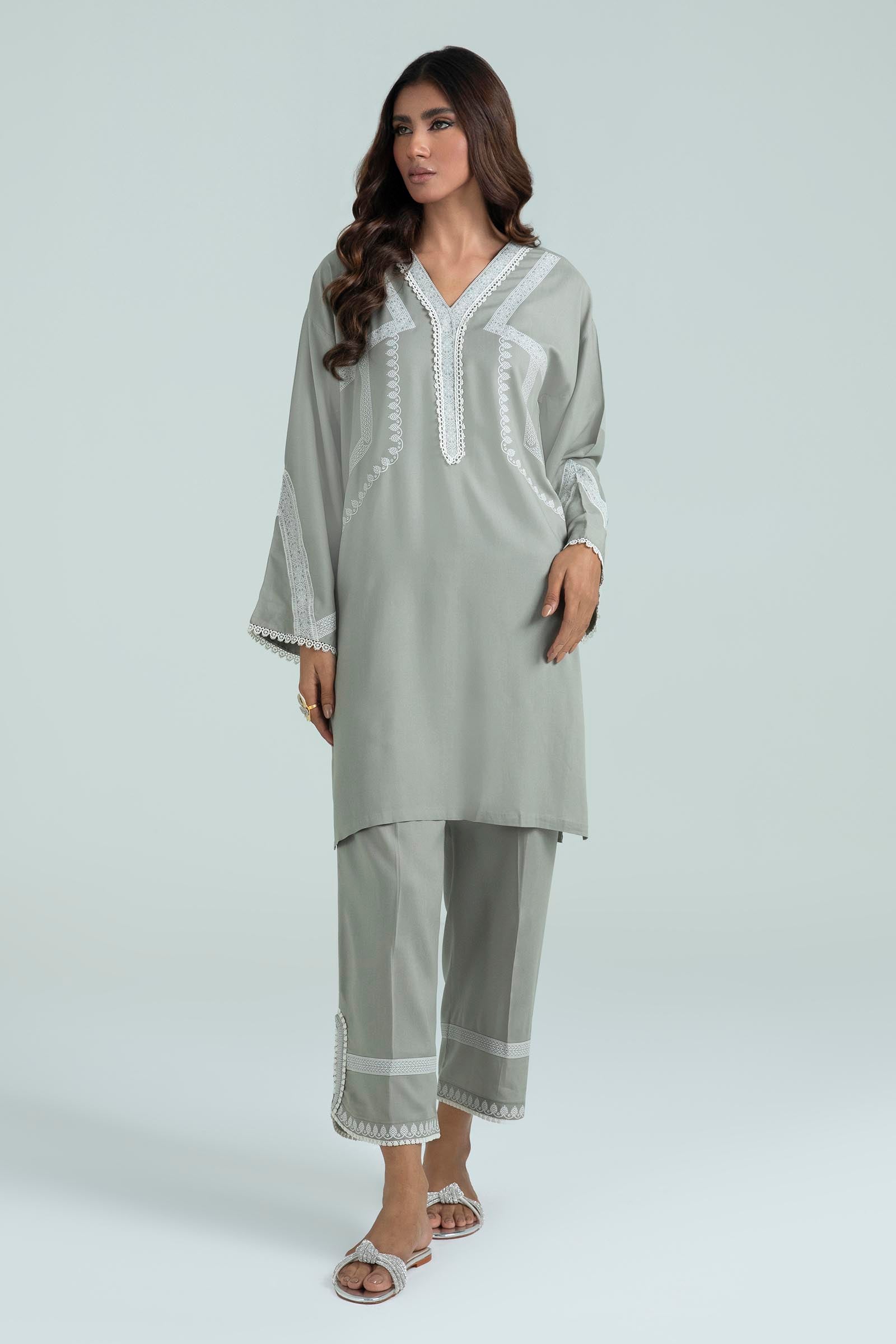 https://cdn.shopify.com/s/files/1/0740/1753/8280/files/FW22BSP125_850591eb-45ed-408f-b660-894f5efd60fe.jpg?v=1776609998