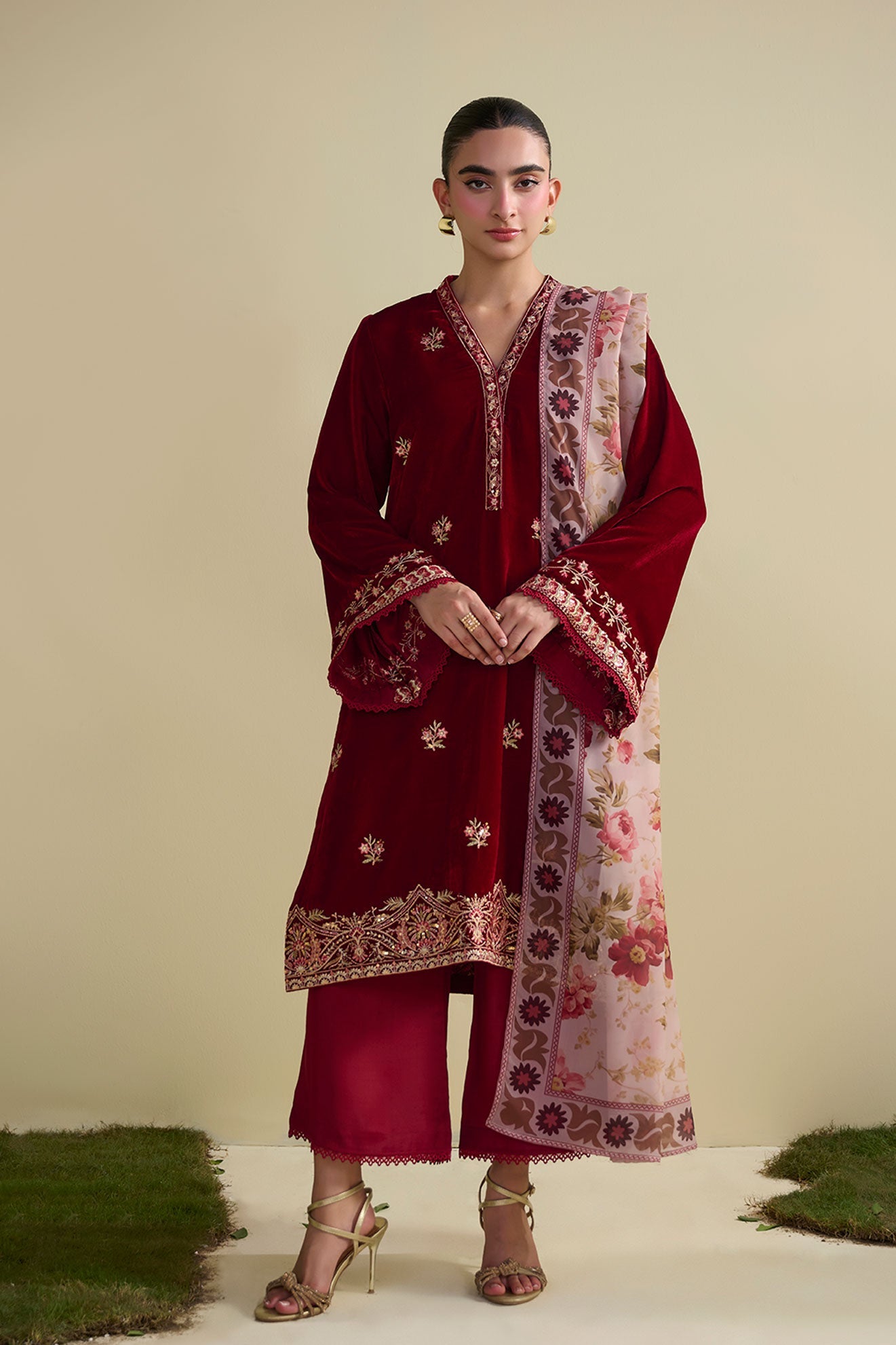 https://cdn.shopify.com/s/files/1/0587/3080/7460/files/FW25DA-2828-vol-4-_4.jpg?v=1771075446