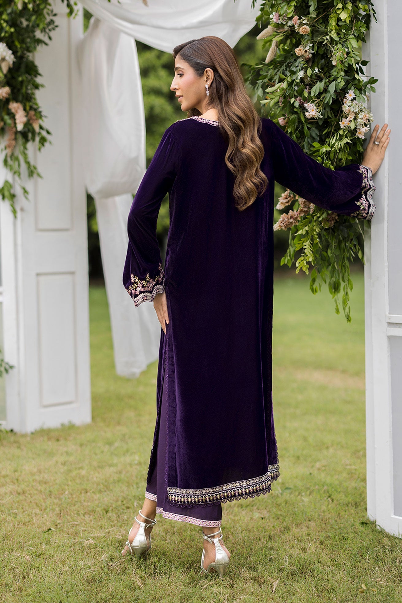 https://cdn.shopify.com/s/files/1/0587/3080/7460/files/FW25DA-2830_4.jpg?v=1771075410