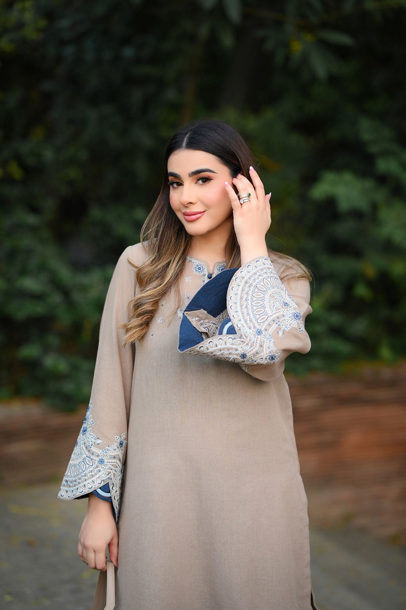 https://cdn.shopify.com/s/files/1/0587/3080/7460/files/FW25DC-2877_6.jpg?v=1771076023