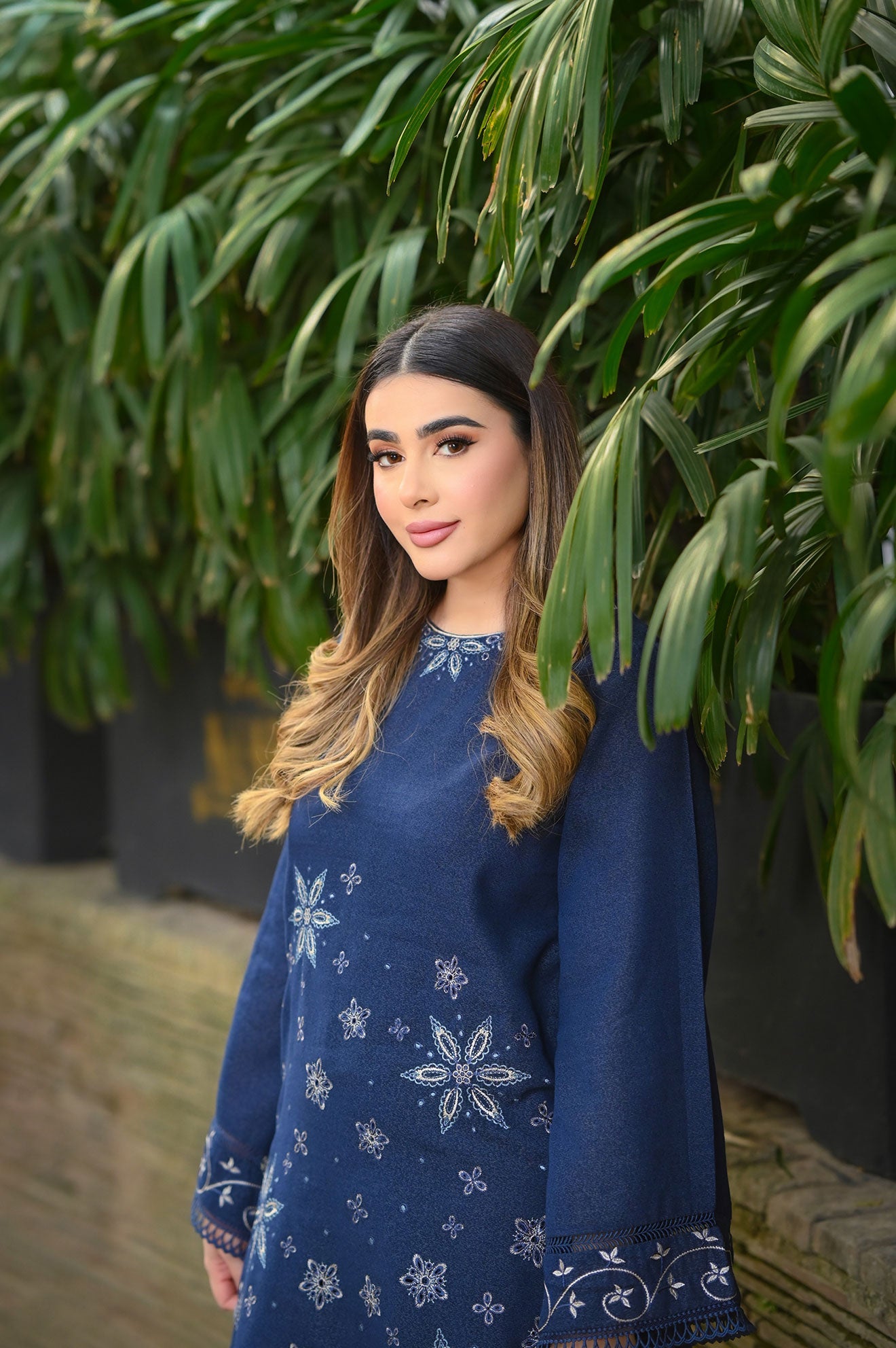Fw25Dc-2878 Navy Blue 2Pcs Embroidered Kurta With Trouser