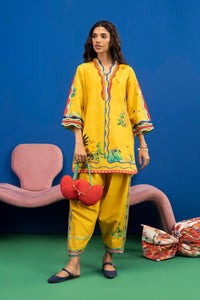 Stitched Safi & Me Khaddar Set