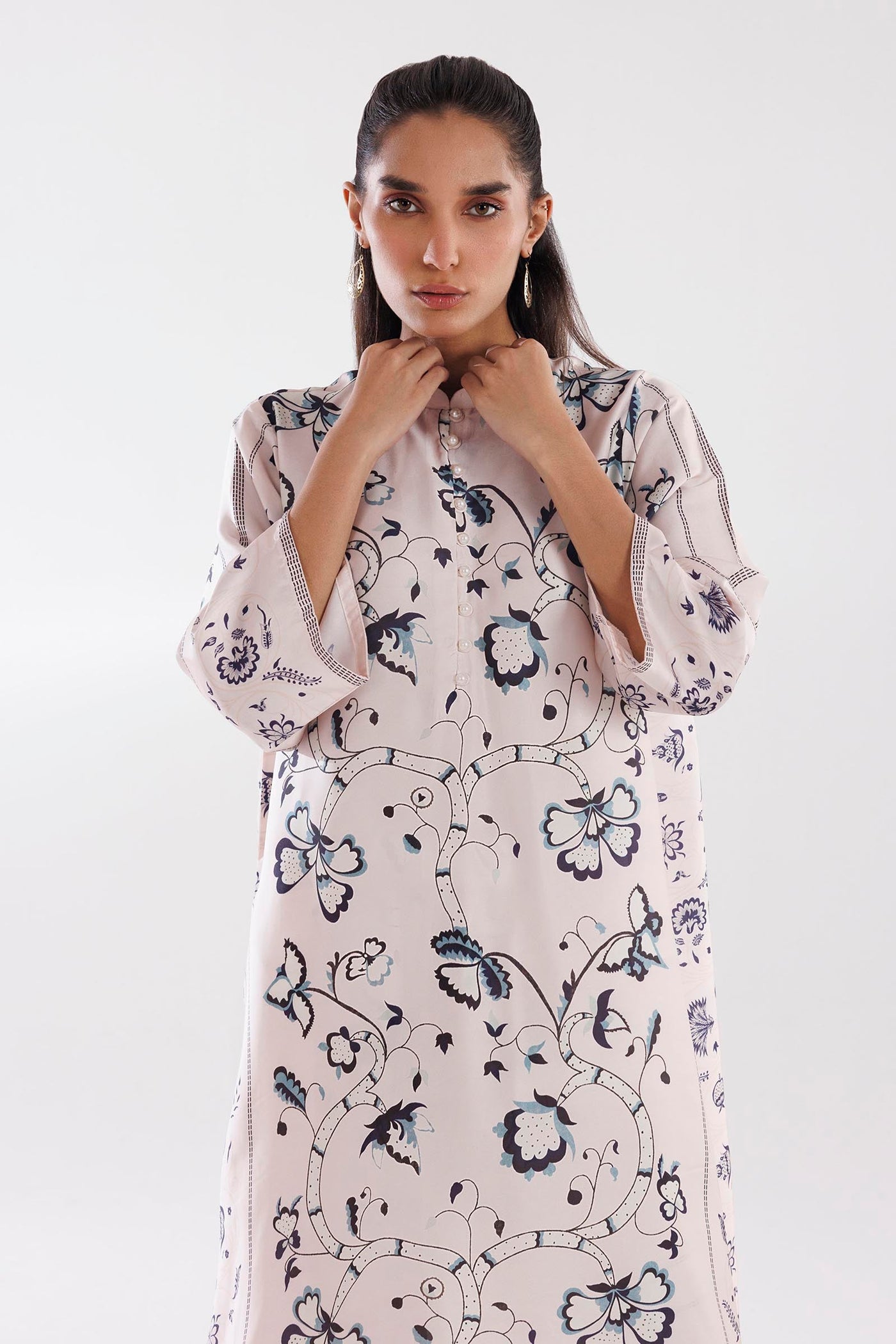 https://cdn.shopify.com/s/files/1/0740/1753/8280/files/FW25STP928_3.jpg?v=1768288105