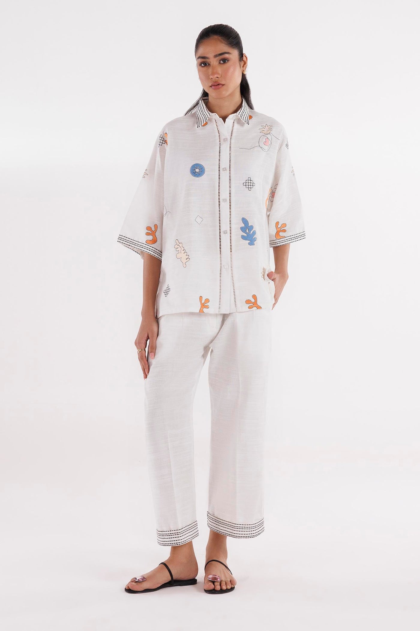 https://cdn.shopify.com/s/files/1/0740/1753/8280/files/FW25WWS308_1.jpg?v=1769758871
