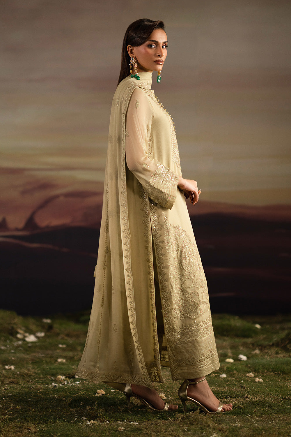 3-Piece-Embroiderd-Chiffon ISHA - FWU5701
