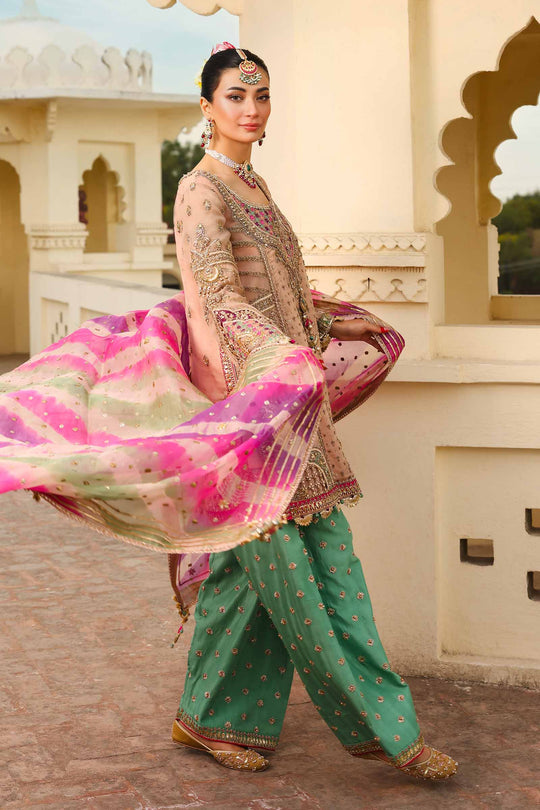 Maria B – Zeenat-un-Nisa Style