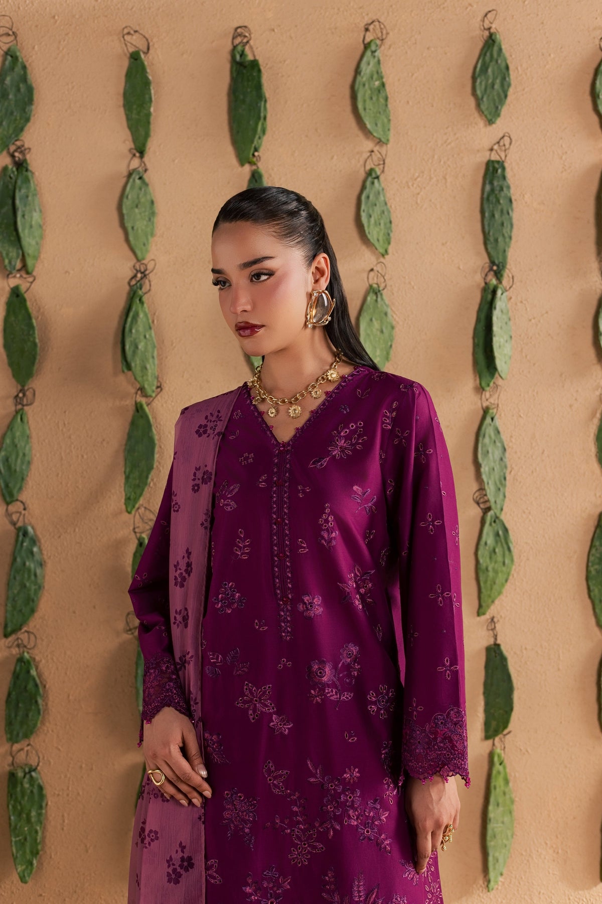 Feeha 3Pc - Luxury Embroidered Lawn