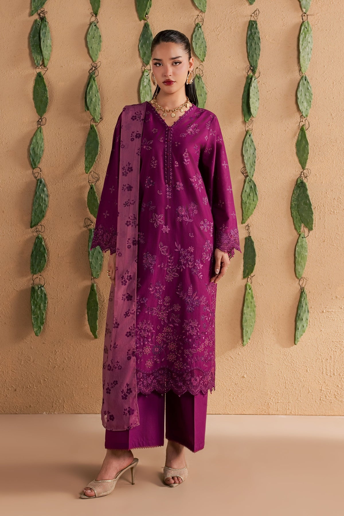 Feeha 3Pc - Luxury Embroidered Lawn