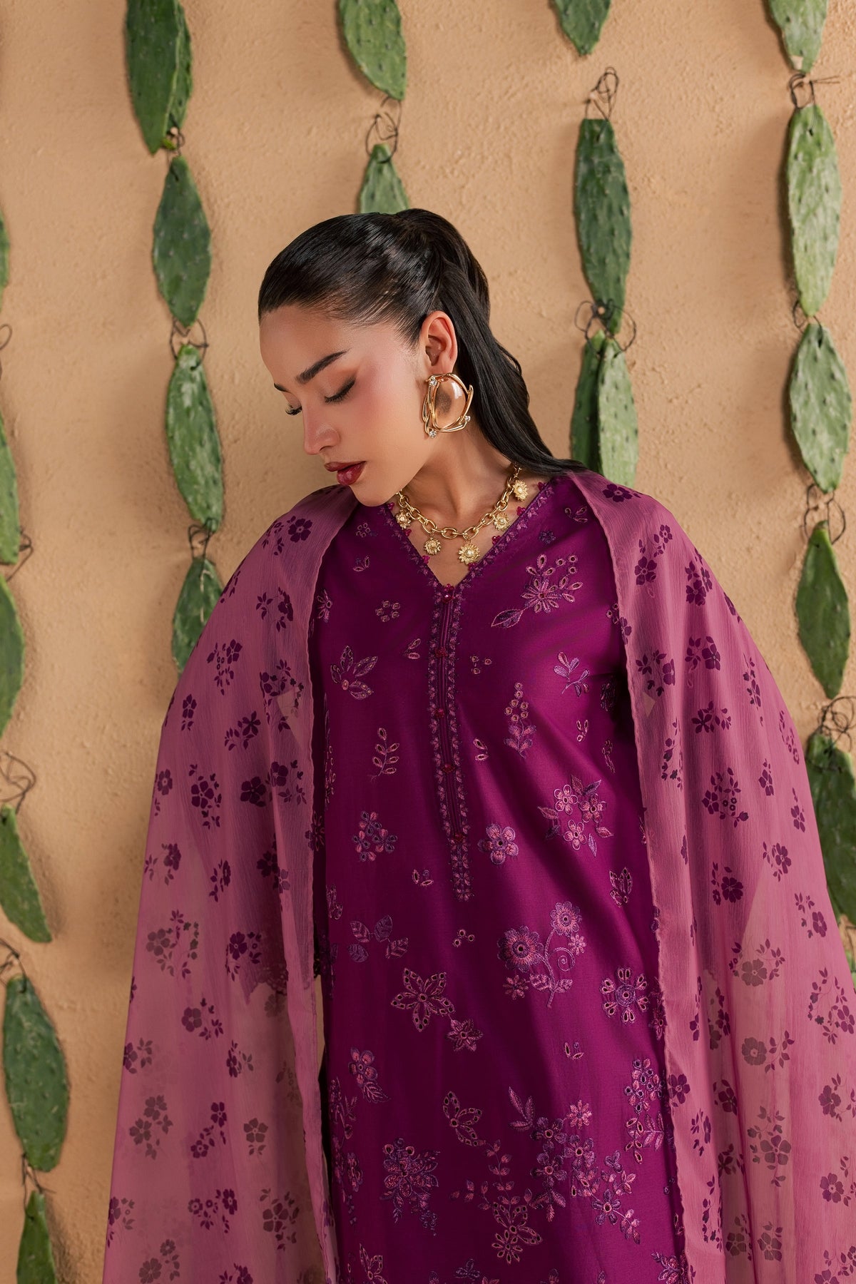 Feeha 3Pc - Luxury Embroidered Lawn